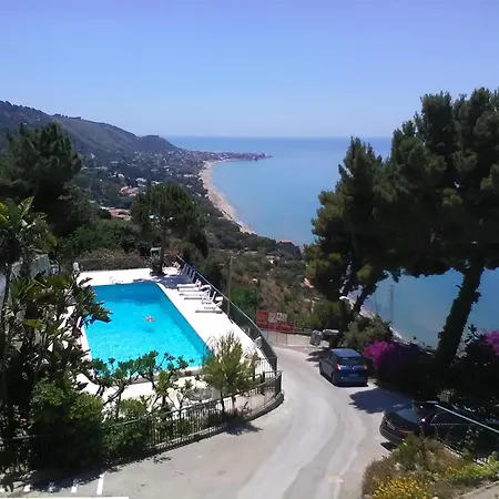 Panoramico Parco Dei Ciliegi Mezzatorre San Mauro Cilento Lägenhet Acciaroli