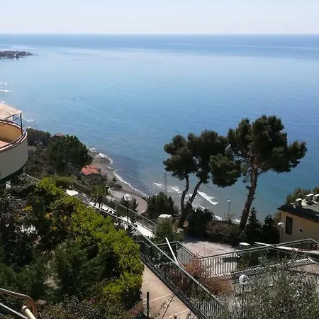 Panoramico Parco Dei Ciliegi Mezzatorre San Mauro Cilento Acciaroli