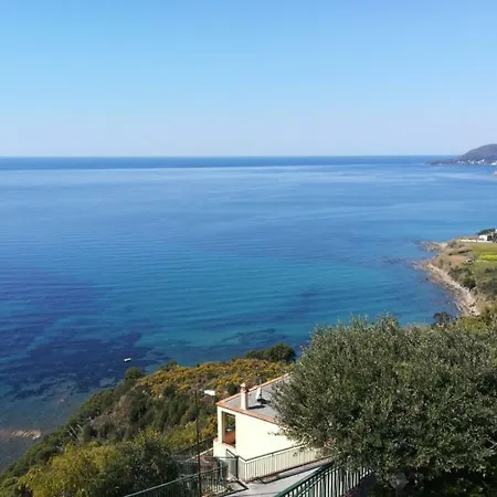 Panoramico Parco Dei Ciliegi Mezzatorre San Mauro Cilento